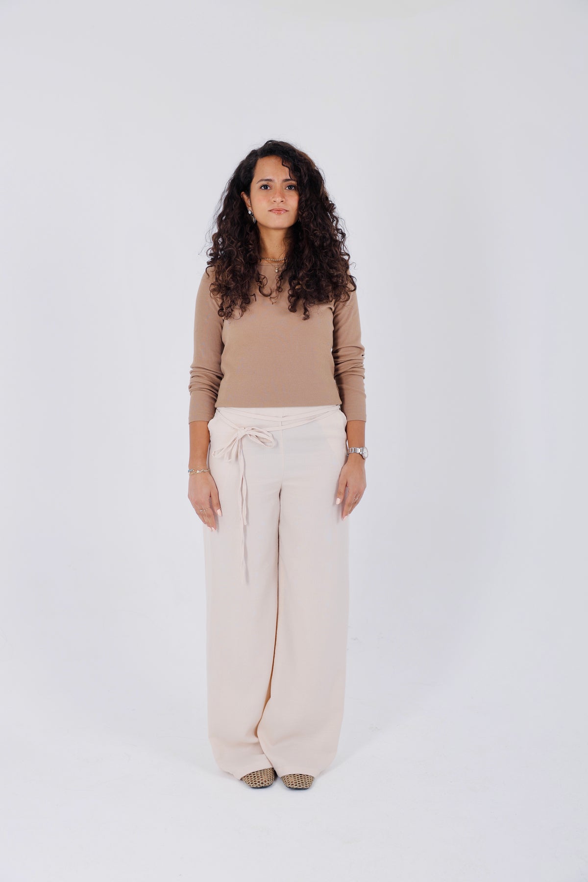 TIE PANTS IN SANDY BEIGE