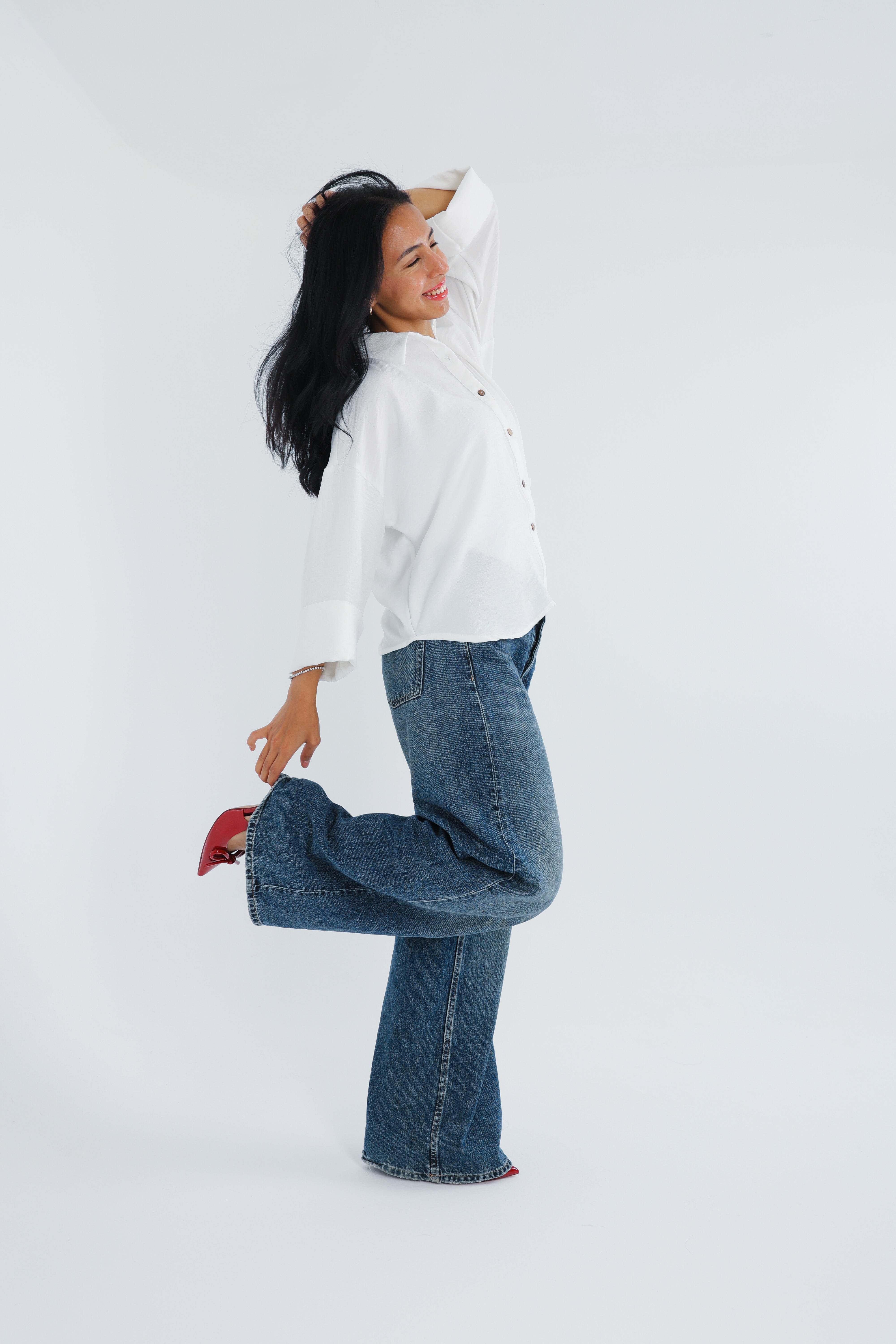 FLOWY SHIRT IN SKY WHITE